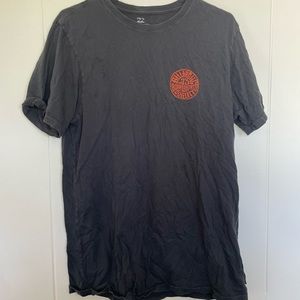 VINTAGE Billabong t-shirt!